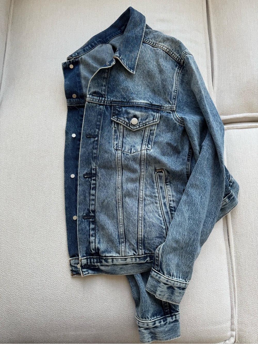 GAP Light Blue Denim Jean Jacket